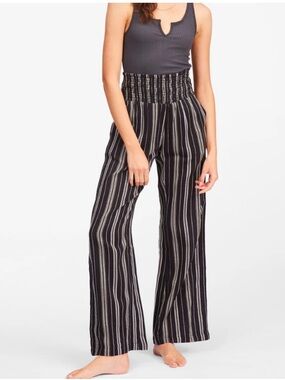 NWT Billabong New Waves 2 beach pants - S